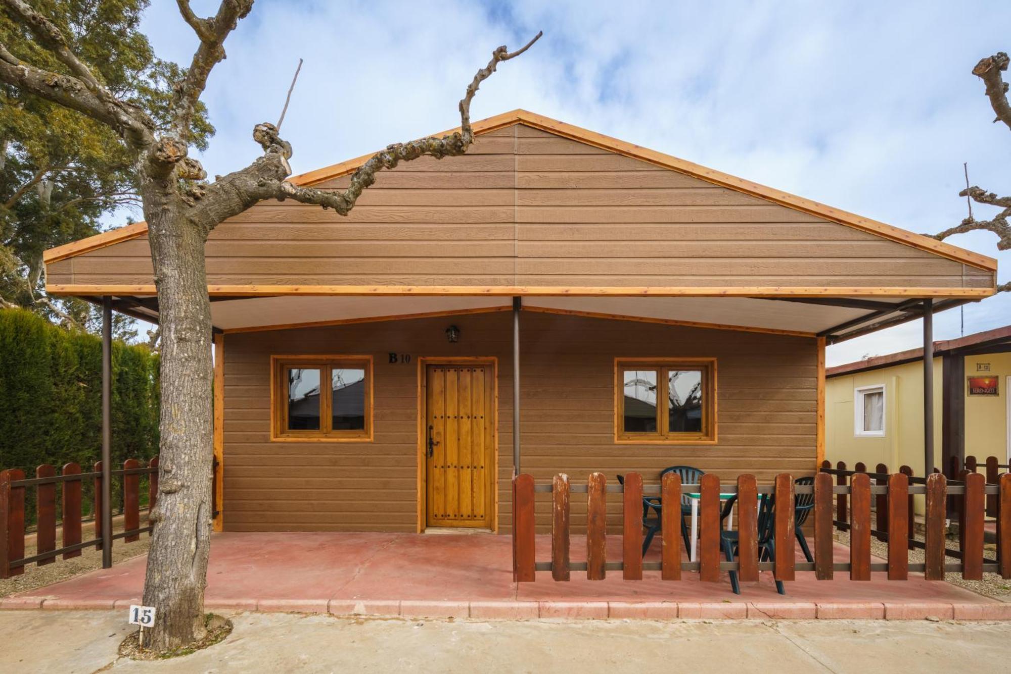 Camping Carlos III La Carlota Luaran gambar
