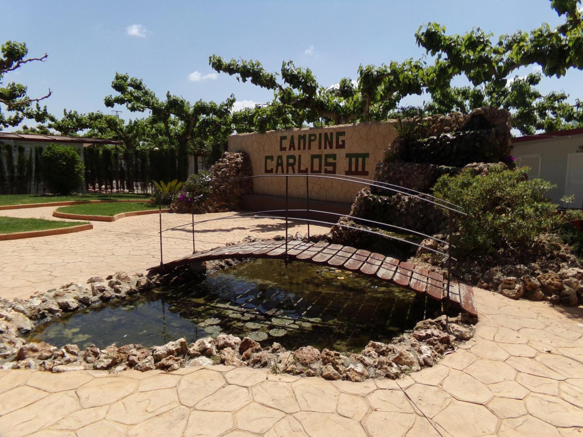 Camping Carlos III La Carlota Luaran gambar