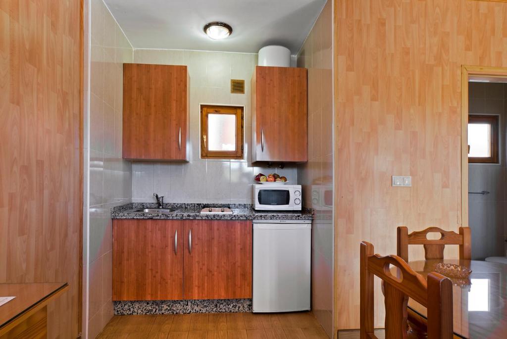 Camping Carlos III La Carlota Bilik gambar